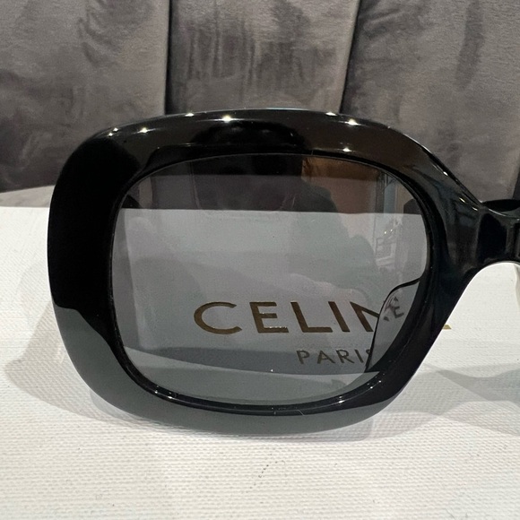 Celine Black Sunglasses with Triomphe Gold Accent - Picture 10 of 16